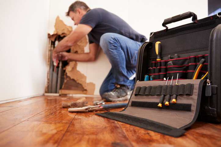 Emergency Plumbing by 90 Degrees Restoration